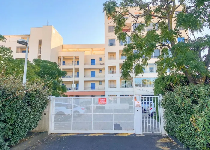 La Palme D'or-21 By Interhome